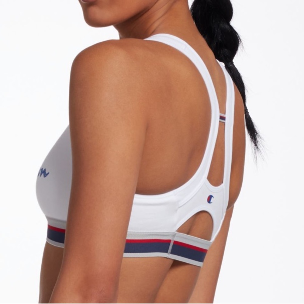 SOLD 🎉🎉🎉🎉Champion Sports Bra - Picture 12 of 13
